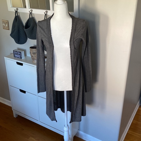 The Pyramid Collection Night Angel Cardigan - Picture 2 of 6